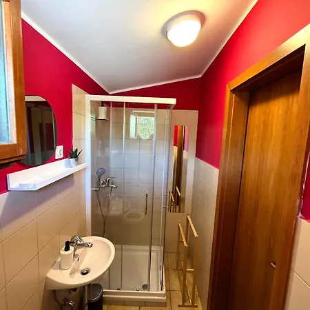 Apartma Olive, Nova Gorica, Slovenia דירה *