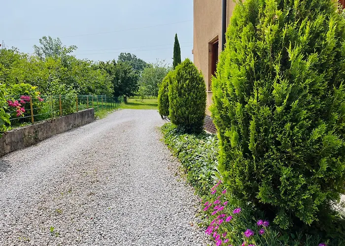 Apartma Olive, Nova Gorica, Slovenia Апартаменты